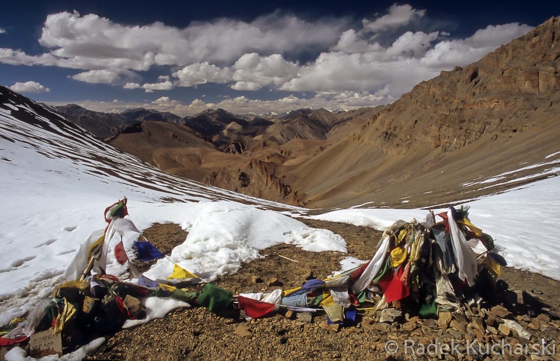 Nie można wyświetlić zdjęcia: R-Kucharski_scanned-photos_Ladakh_006.jpg